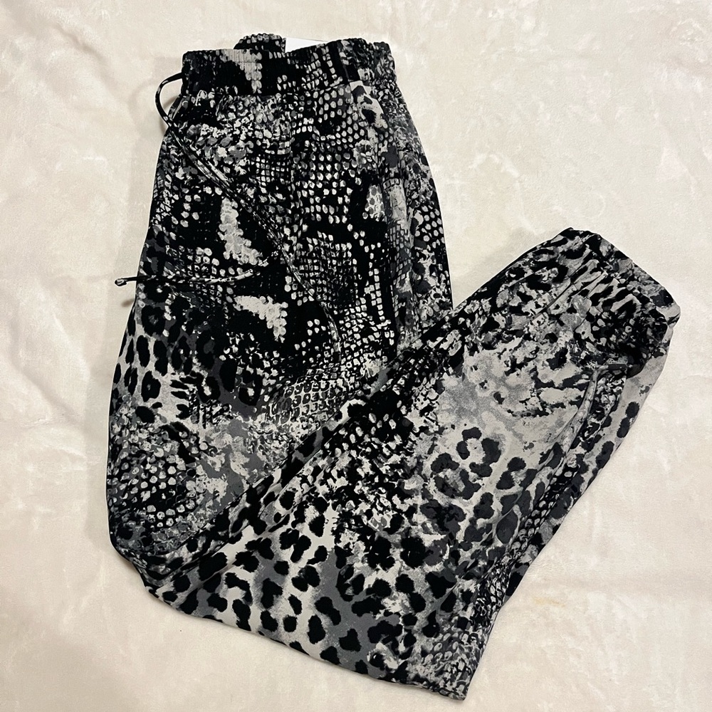 Ankle High Rise Pants